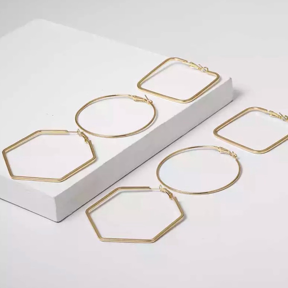 Gold Simple Diverse Hoops Set